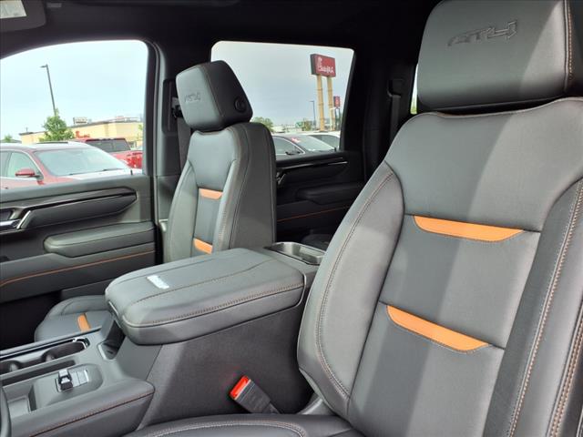 2025 GMC Sierra 2500HD AT4