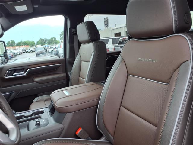 2025 GMC Sierra 2500HD Denali