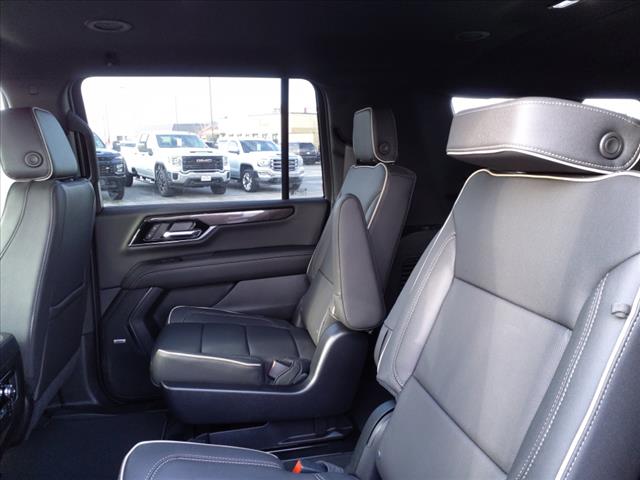 2025 GMC Yukon XL Elevation