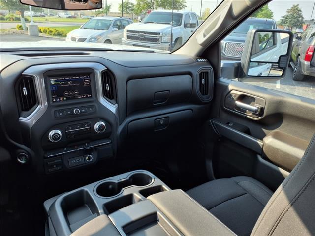 2025 GMC Sierra 2500HD Pro