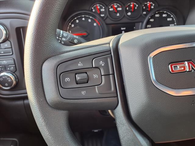 2025 GMC Sierra 2500HD Pro