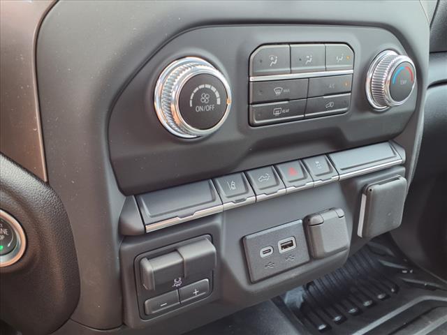 2025 GMC Sierra 2500HD Pro