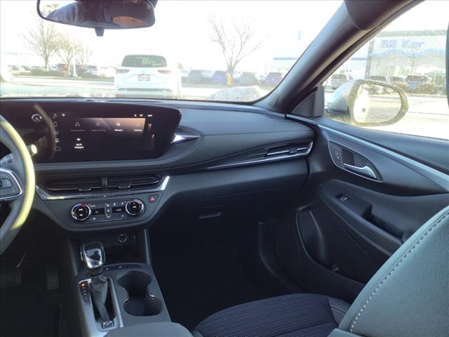 2025 Buick Envista Preferred