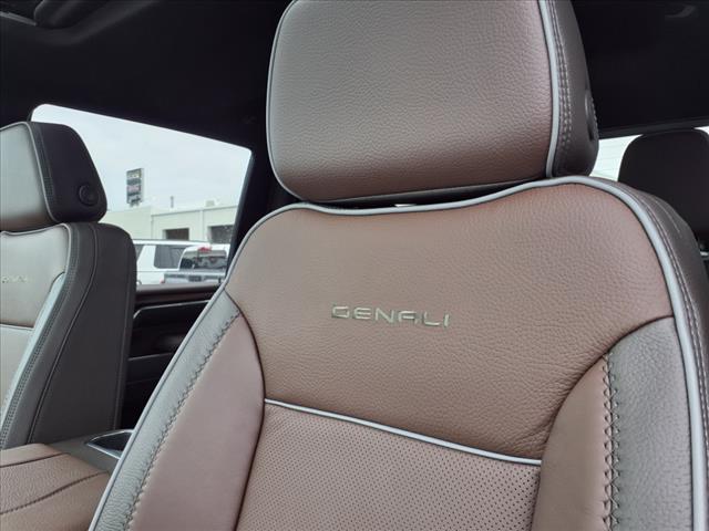 2025 GMC Sierra 2500HD Denali