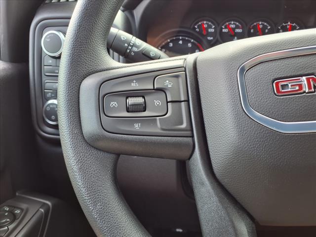 2025 GMC Sierra 2500HD Pro