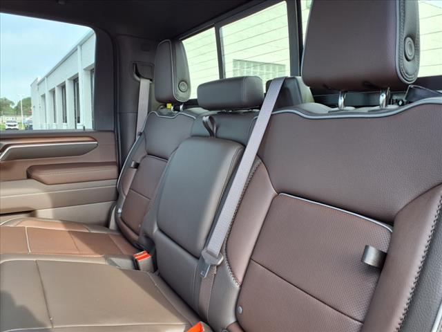 2025 GMC Sierra 2500HD Denali
