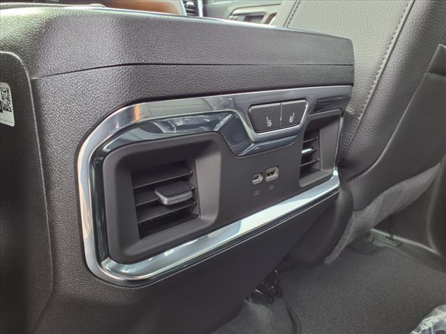 2025 GMC Sierra 2500HD Denali