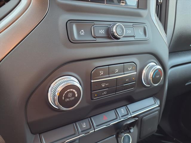 2025 GMC Sierra 2500HD Pro