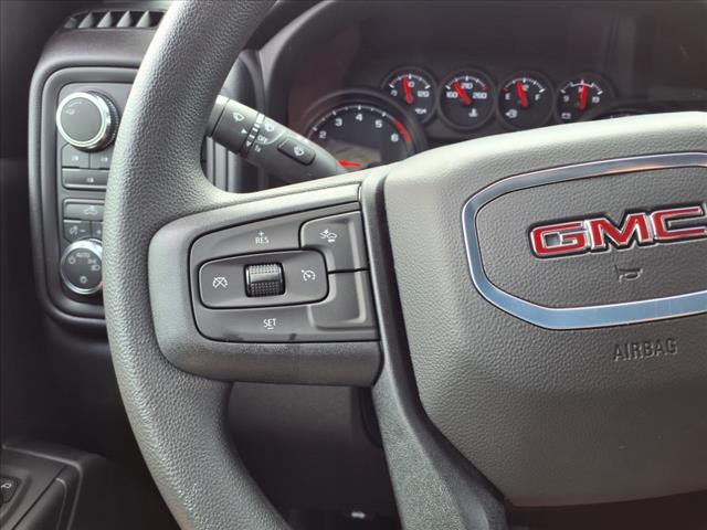 2025 GMC Sierra 2500HD Pro
