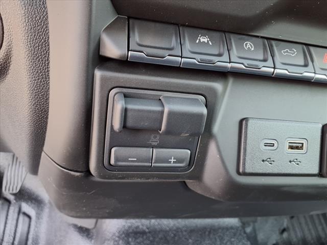 2025 GMC Sierra 1500 Pro