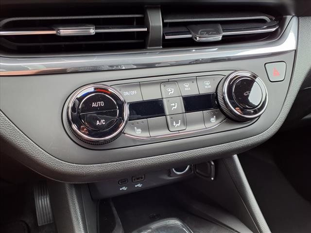 2025 Buick Envista Preferred
