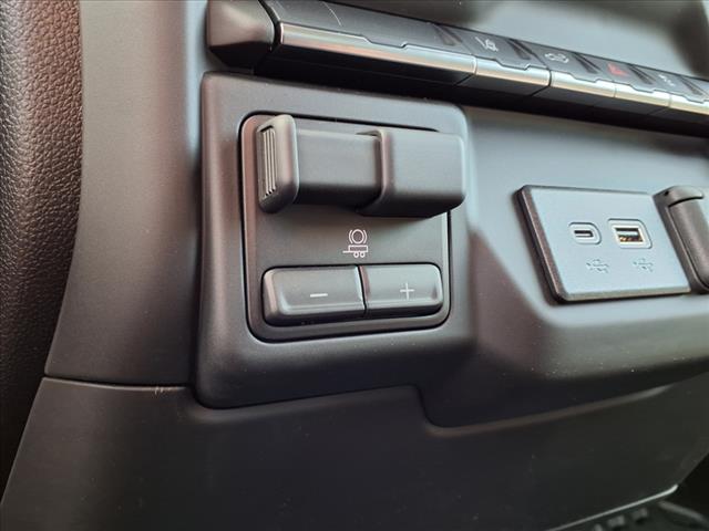2025 GMC Sierra 2500HD Pro