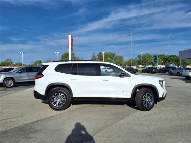 2025 GMC Acadia AT4