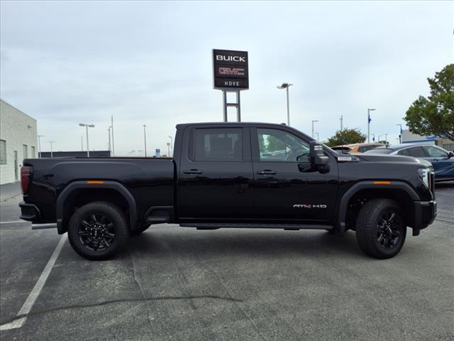 2025 GMC Sierra 2500HD AT4