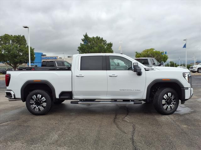 2025 GMC Sierra 2500HD Denali