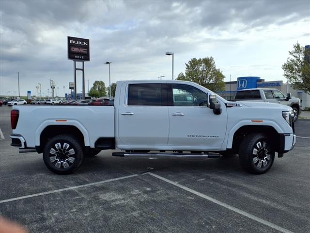 2025 GMC Sierra 2500HD Denali