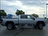 2026 GMC Sierra 2500HD SLT - thumbnail 2