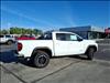 2026 GMC Canyon AT4 - thumbnail 2