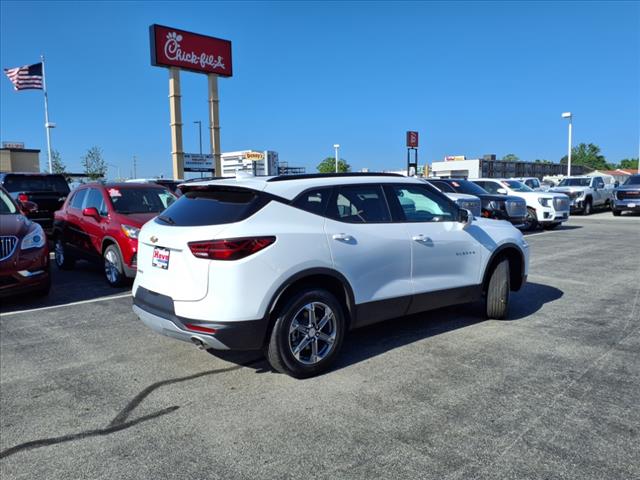2025 Chevrolet Blazer LT