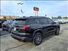 2024 GMC Acadia AT4 - thumbnail 3