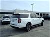 2022 Chevrolet Suburban Z71 - thumbnail 3