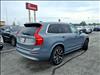 2022 Volvo XC90 T6 Momentum 6-Passenger - thumbnail 3