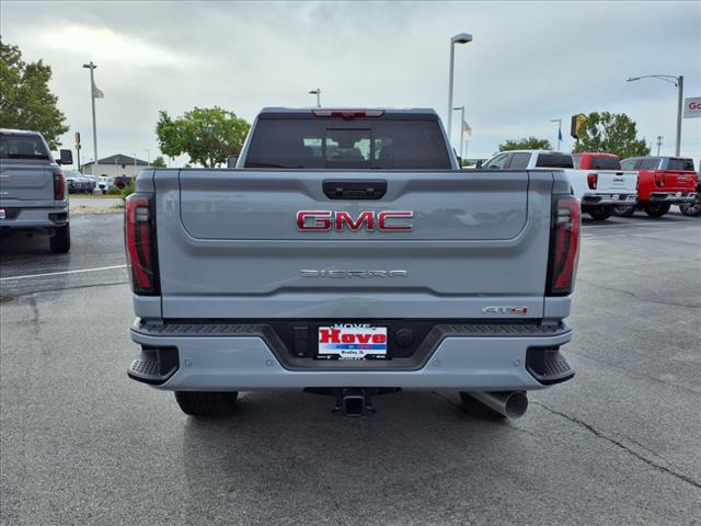 2025 GMC Sierra 2500HD AT4