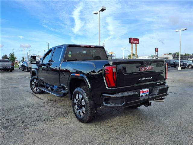 2025 GMC Sierra 2500HD Denali