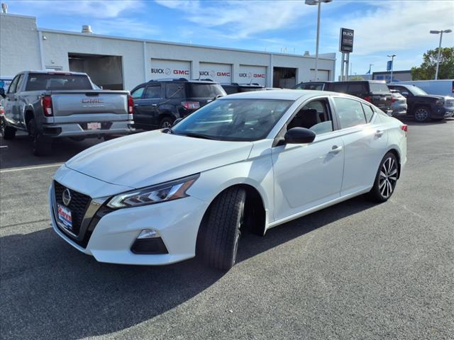 2022 Nissan Altima 2.5 SR