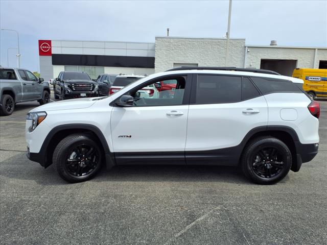 2022 GMC Terrain AT4