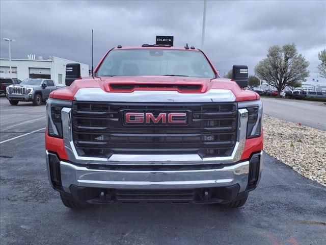 2025 GMC Sierra 3500HD Pro