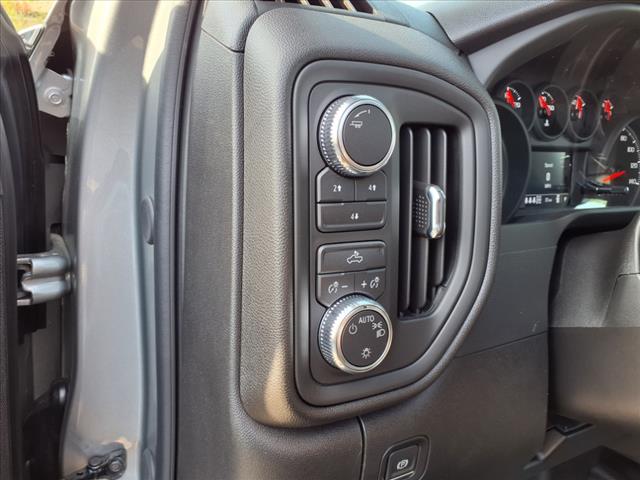 2025 GMC Sierra 2500HD Pro