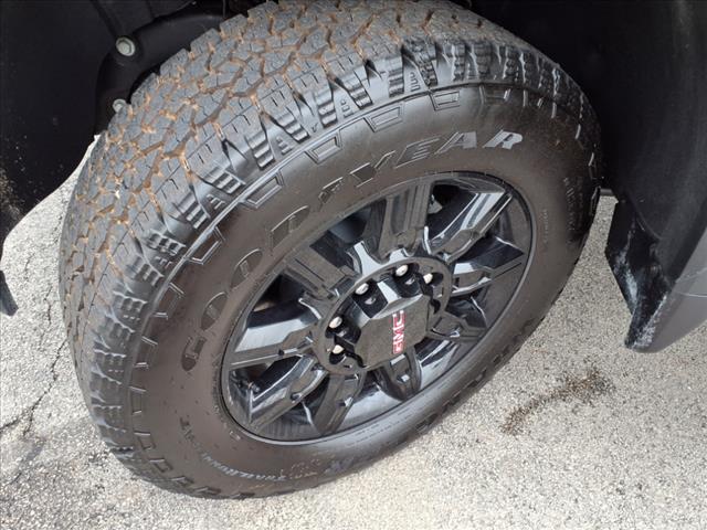 2025 GMC Sierra 2500HD AT4