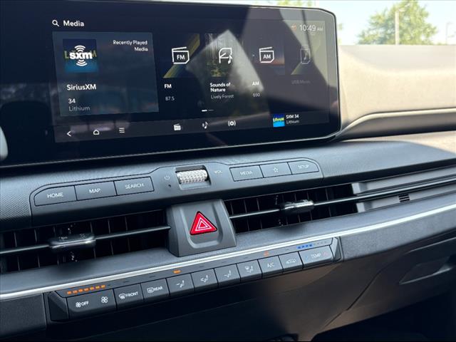 2025 Kia K4 LXS - Photo 10