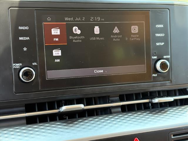 2024 Kia Carnival LX - Photo 10