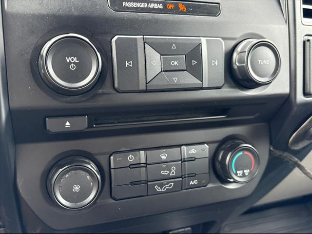 2015 Ford F-150 XL - Photo 11