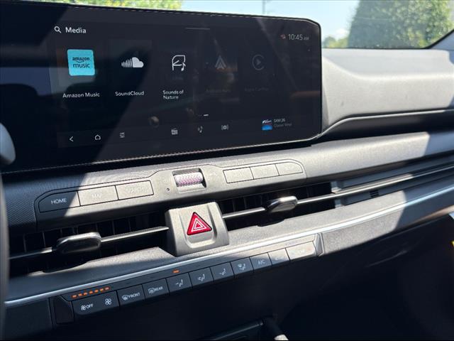 2025 Kia K4 LXS - Photo 11