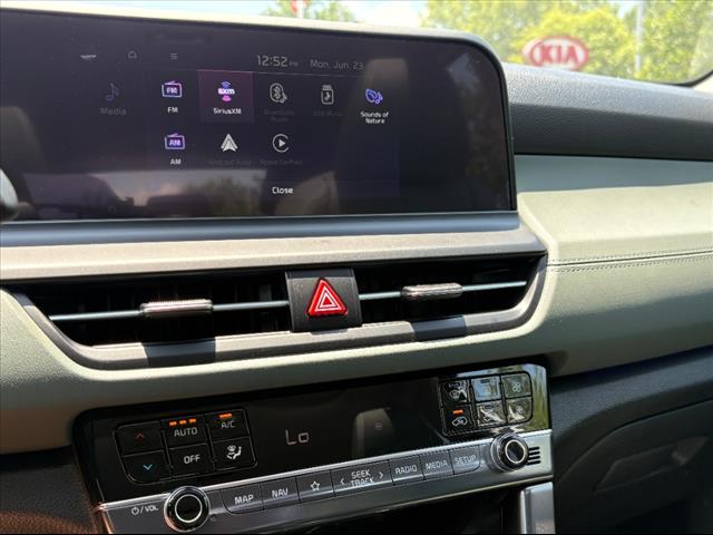 2025 Kia Seltos SX - Photo 11