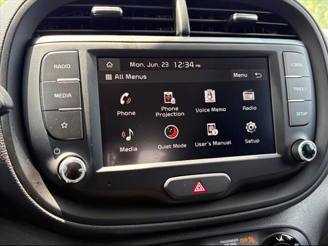2025 Kia Soul LX - Photo 11
