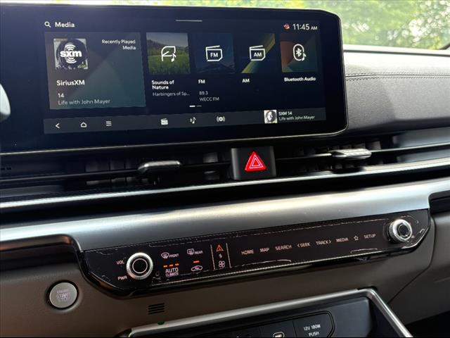 2025 Kia Carnival LXS - Photo 11