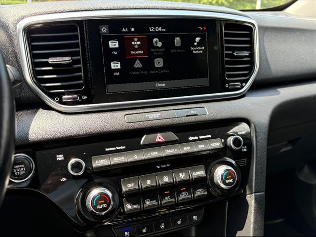 2022 Kia Sportage EX - Photo 11