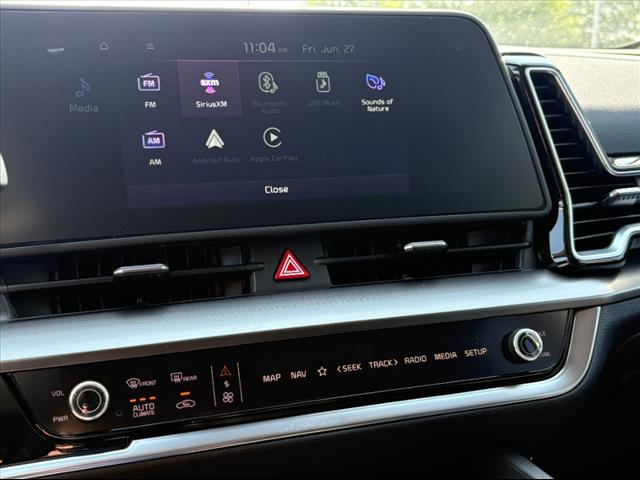 2025 Kia Sportage Hybrid EX - Photo 11