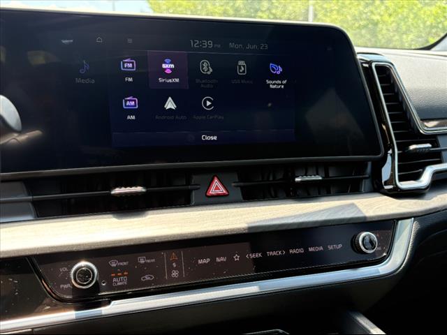 2025 Kia Sportage Plug-In Hybrid X-Line - Photo 11