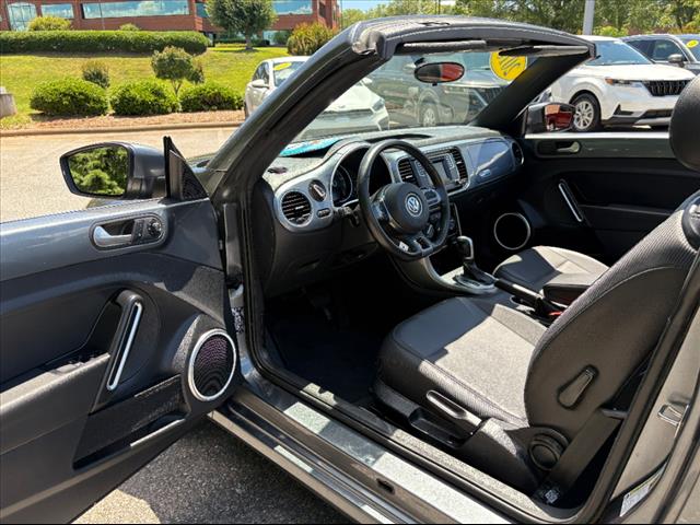 2018 Volkswagen Beetle Convertible SE - Photo 12