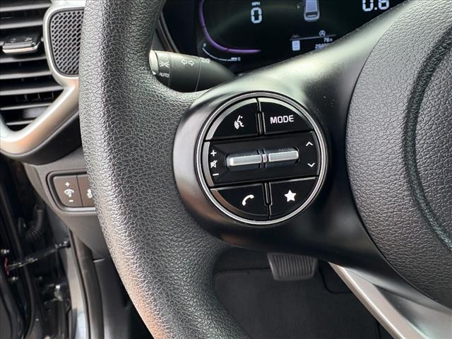 2024 Kia Soul LX - Photo 12