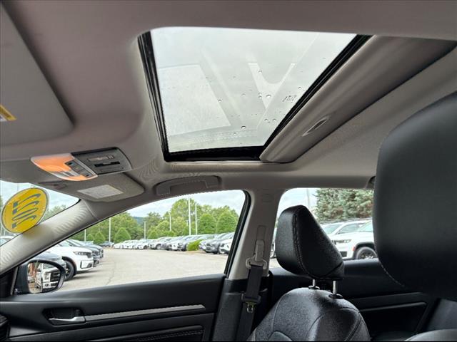2022 Nissan Altima 2.5 SL - Photo 13