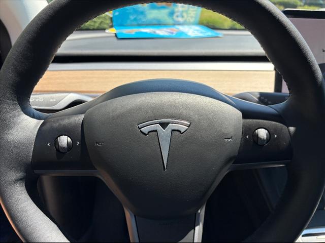2021 Tesla Model Y Long Range - Photo 13