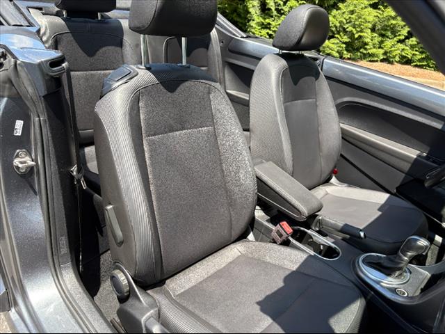 2018 Volkswagen Beetle Convertible SE - Photo 15