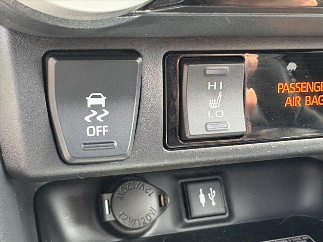 2019 Toyota RAV4 Hybrid Hybrid XSE - Photo 15
