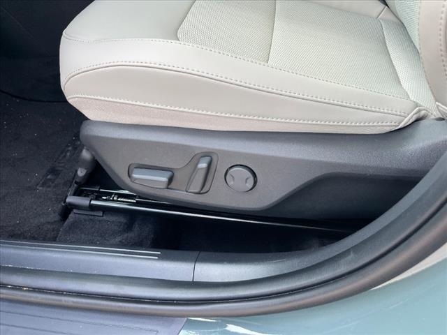 2025 Kia Niro EX - Photo 15